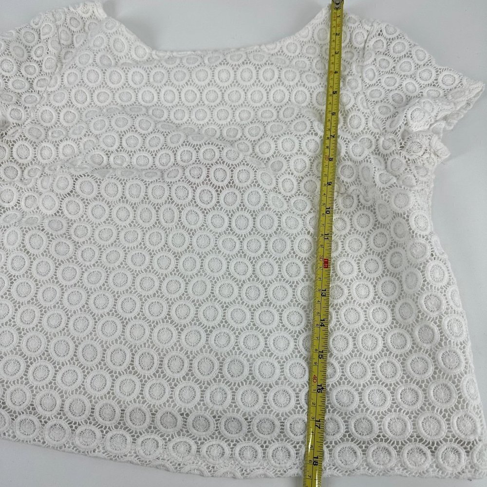 * Lilly Pulitzer for Target White Lace Eyelet Crop Top Size Medium - Picture 5 of 15